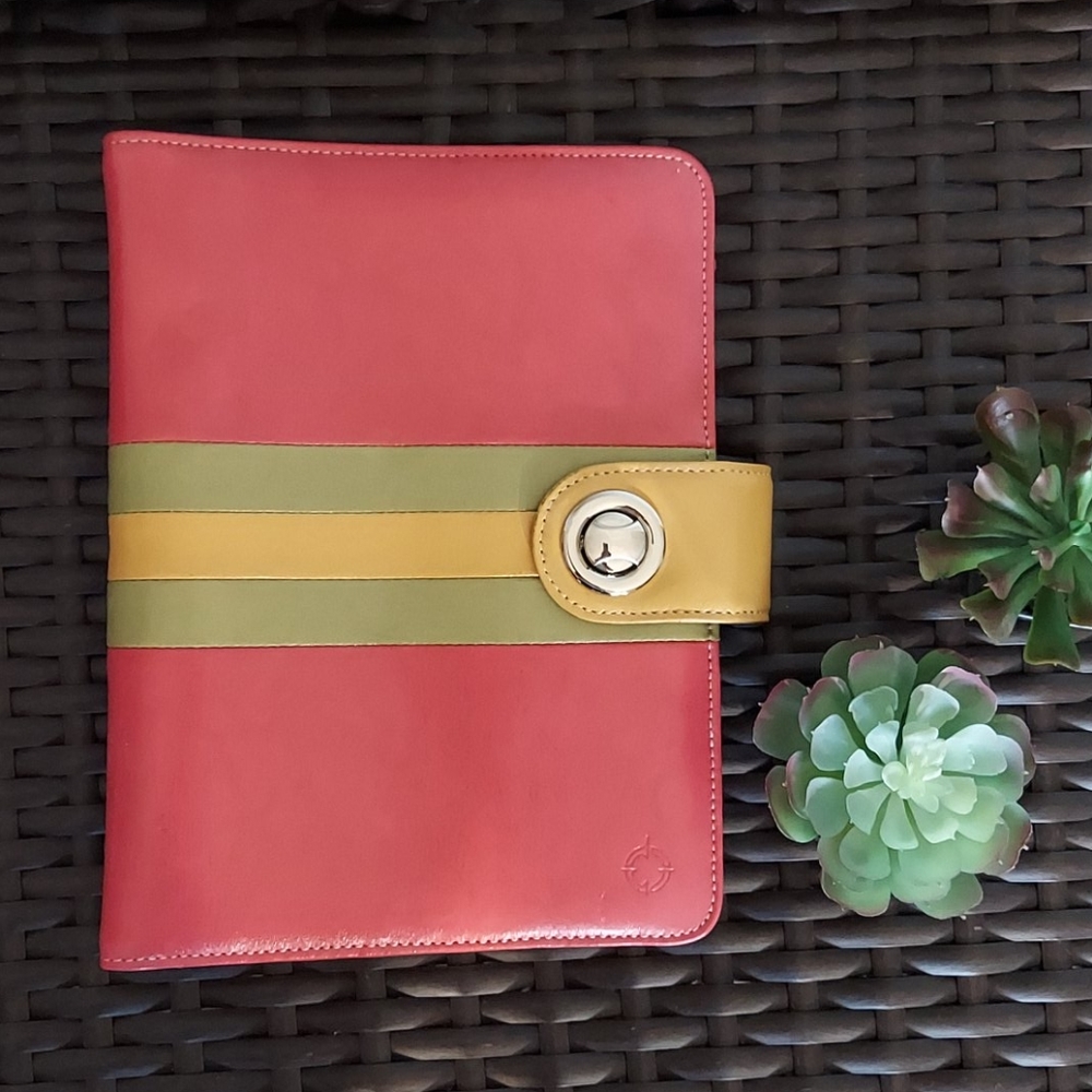 Franklin Covey pink green and tan 7 ring planner